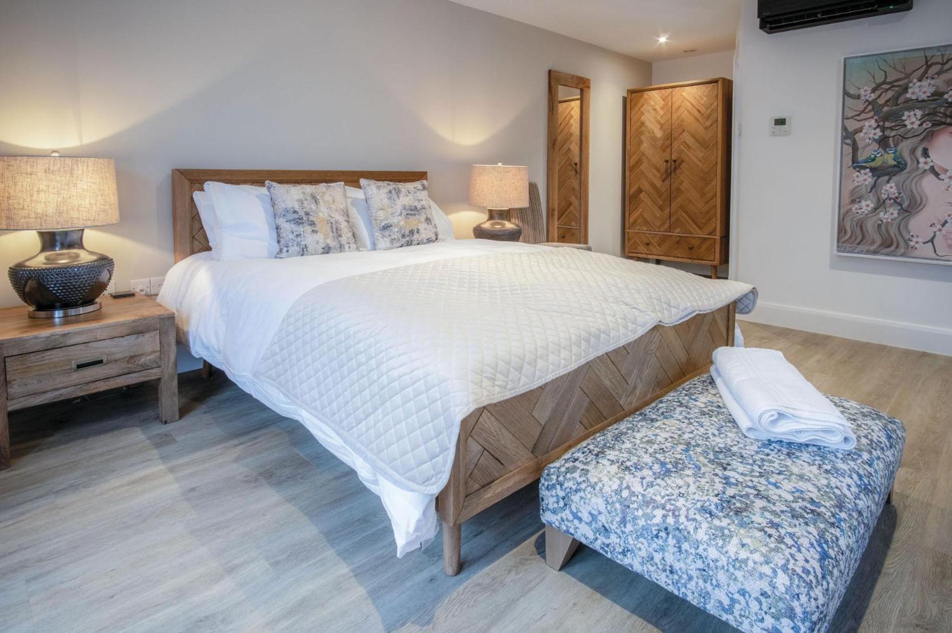 Suite 1 - Sleeping Giant Hotel - Pen Y Cae Inn Brecon Exteriör bild